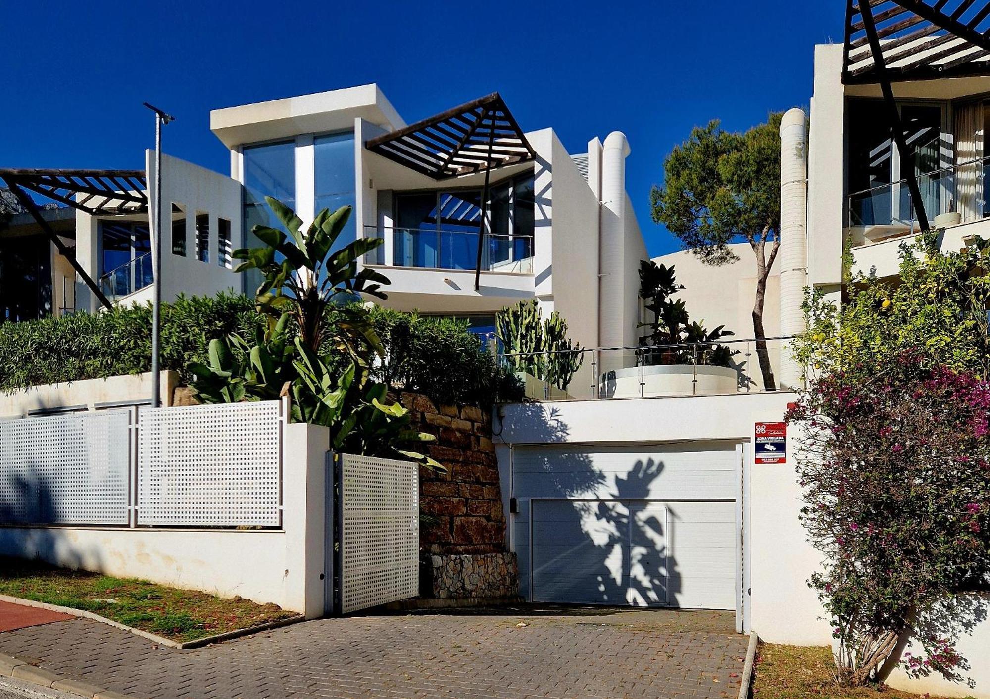 Luxurious 2 Bedroom Townhouse In Sierra Blanca Marbella Dış mekan fotoğraf